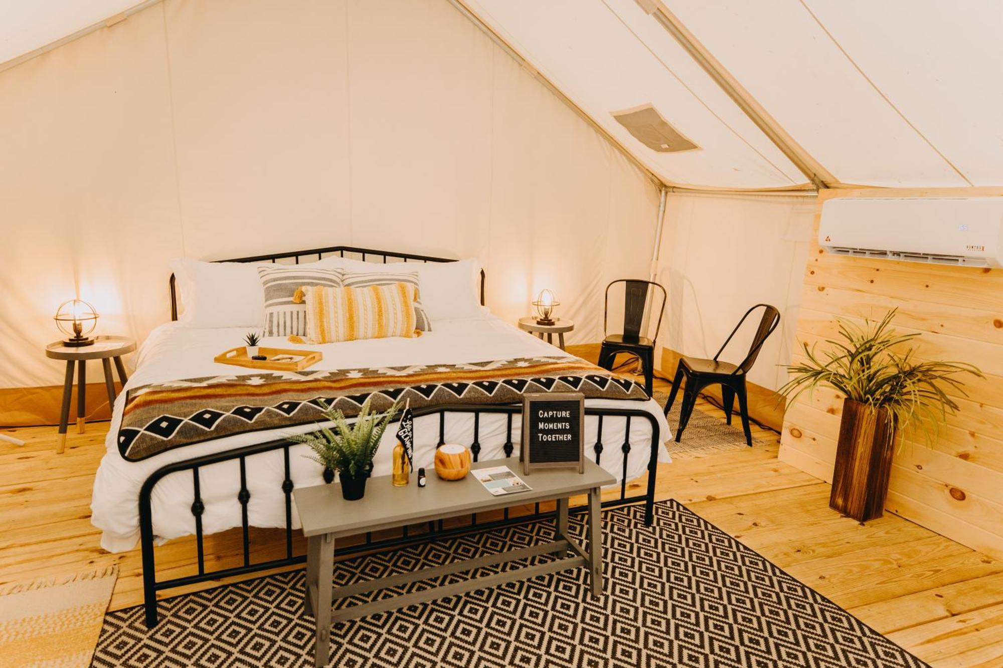 ホテル Timberline Glamping At Unicoi State Park ヘレン エクステリア 写真